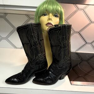 Alligator skin genuine hand stitched Vintage 80s Custom Cowboy black boots sz 5